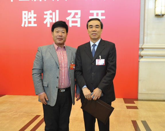 与副市级松林书记合影